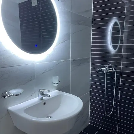 Sea View Lovely Two Bedroom Apartment Daire Saranda
