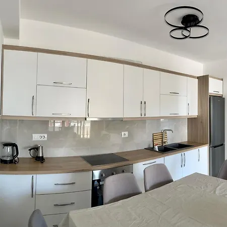 Daire Sea View Lovely Two Bedroom Apartment Saranda