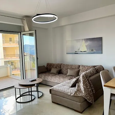 Sea View Lovely Two Bedroom Apartment Saranda