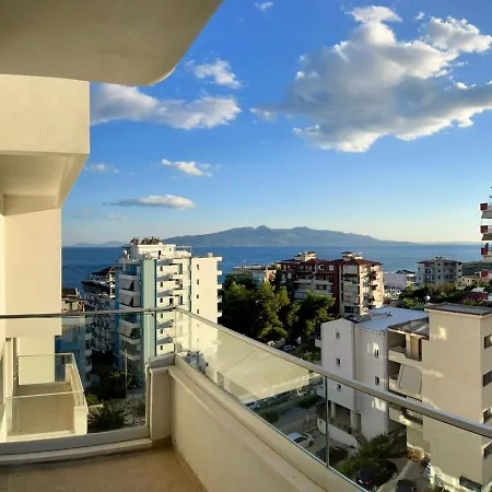 Sea View Lovely Two Bedroom Apartment