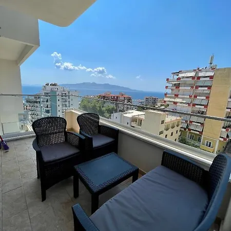 Daire Sea View Lovely Two Bedroom Apartment